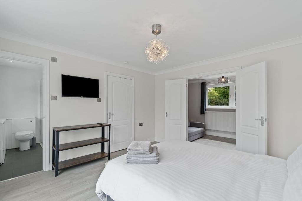 White Cottage Stunning Contemporary 2 Bedroom 2 Ensuite Annex With Hot Tub 普里茅斯 外观 照片