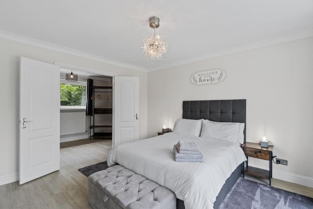 White Cottage Stunning Contemporary 2 Bedroom 2 Ensuite Annex With Hot Tub 普里茅斯 外观 照片