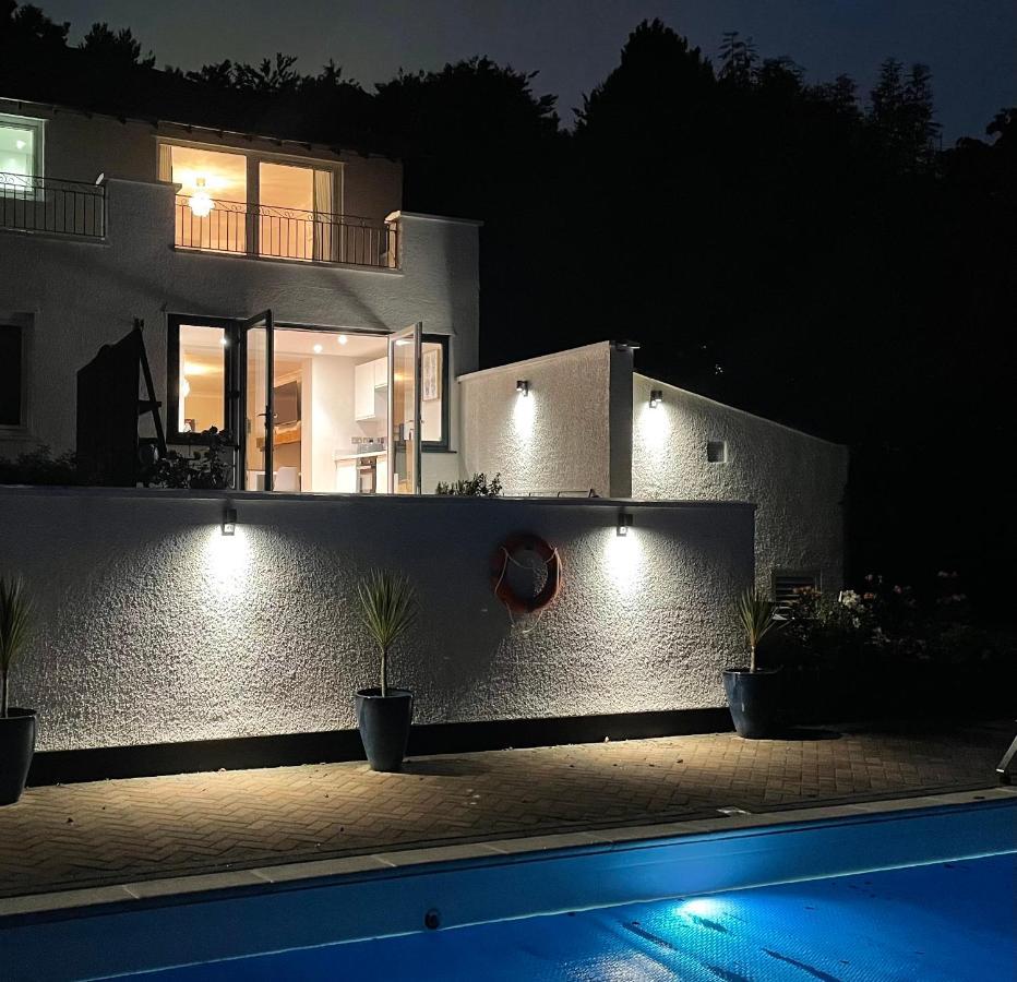 White Cottage Stunning Contemporary 2 Bedroom 2 Ensuite Annex With Hot Tub 普里茅斯 外观 照片